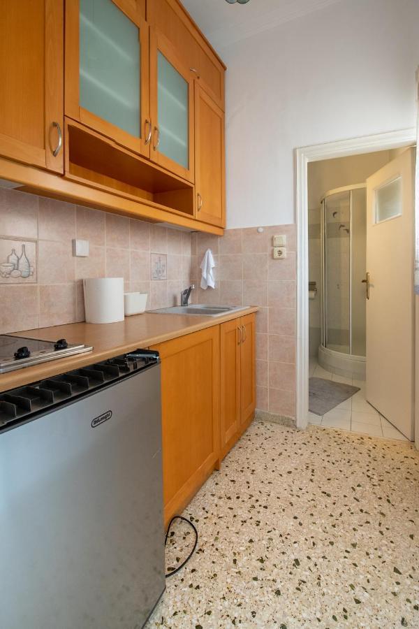 Penthouse Under Acropolis Hill Apartment Athena Bagian luar foto